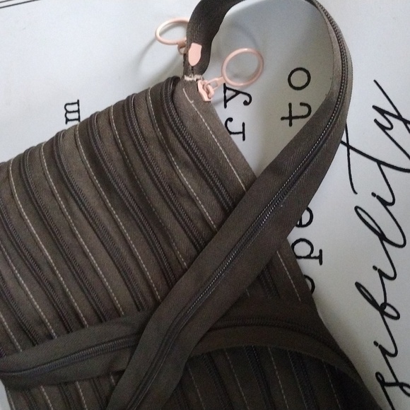 Zip It Bag - Picture 2 of 3